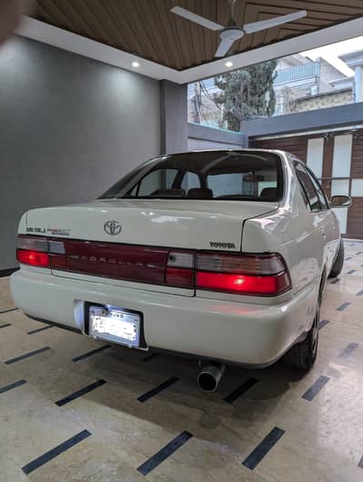 Toyota Corolla Gli Automatic 1.6