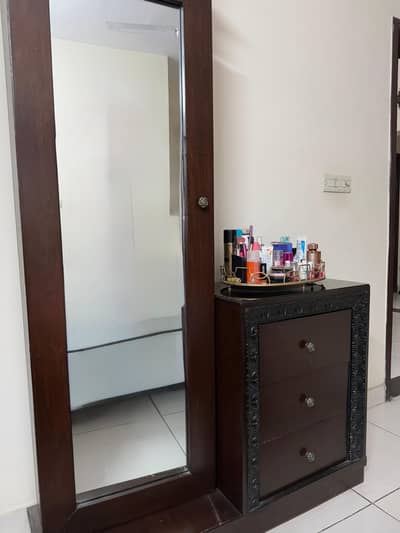 Wooden Dressing Table