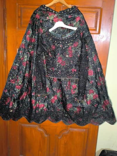 four piece lahnga choli along with duppata and potly #Trendy lehnga