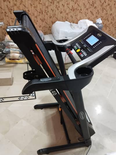 Almost New Treadmill T140 Motorized