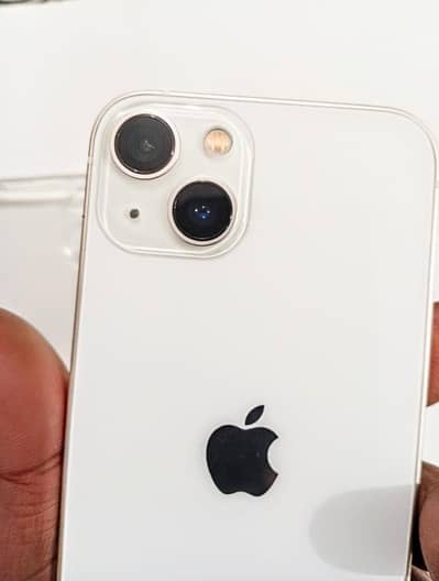 IPhone 13 256 GB nonpta mdm unlock 10/10 condition 100 BH with Charger