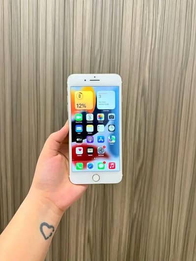 Iphone 7puls 128 GB my WhatsApp number 0324-12-95*120