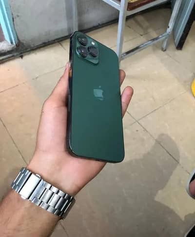 iphone 13 pro max seriou green colour