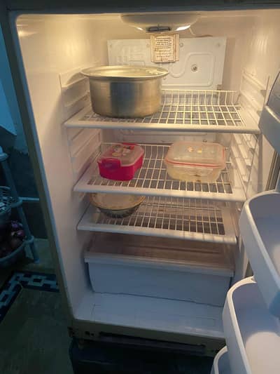 waves refrigerator 2 door and  condition 10 by 7 100 percent working