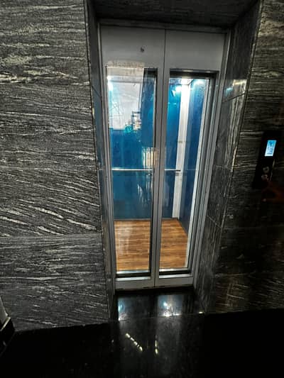 2000 Sq. Ft Office Available For Rent