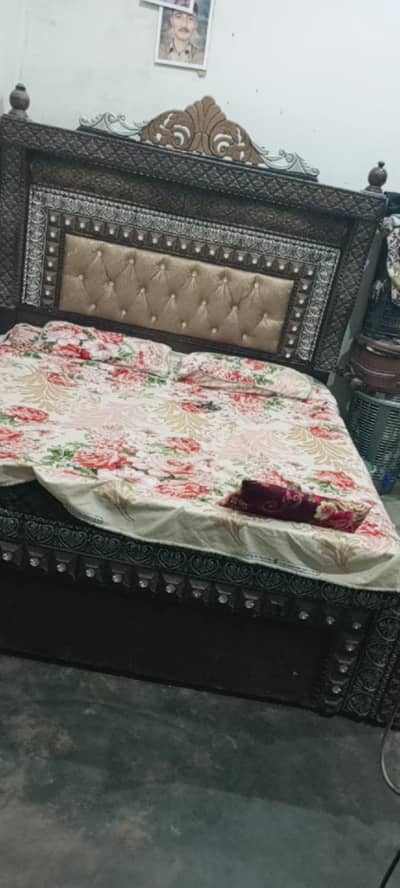 larki use bed all fanechar 50 hazar sirf bed 16 hazar