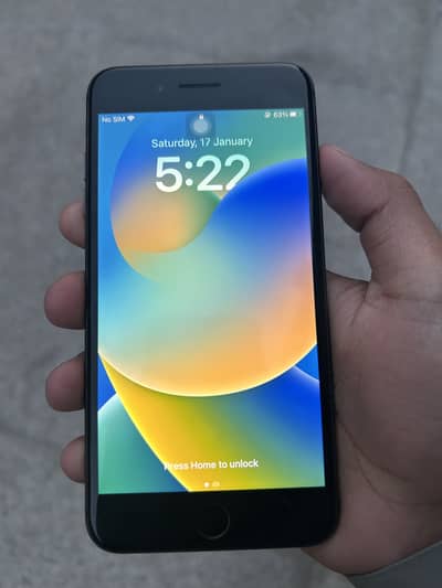 iPhone 8 Plus 64 gb battery health 81 True Tone and finger ok