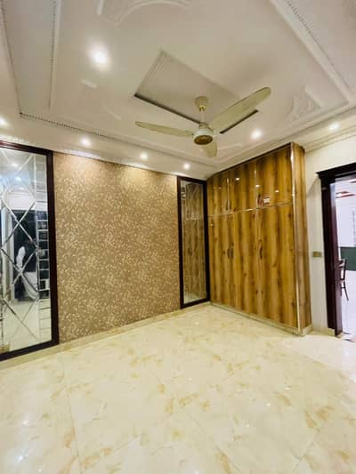 10 marla uper portion for Rent, Block-A muhafiz town society lahore