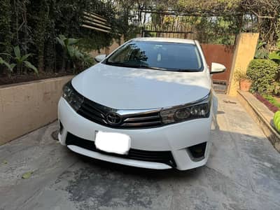 Toyota Corolla Altis 1.8 2015