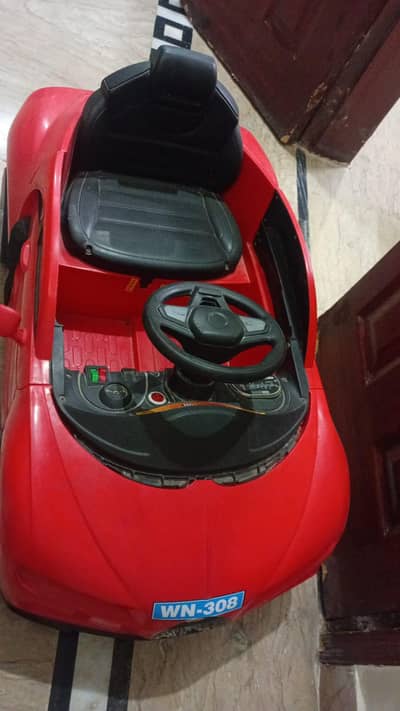Chargeable car for Kids