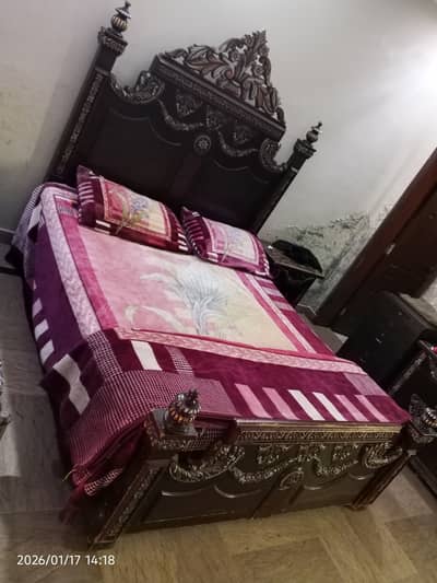 King Size Wooden Bed