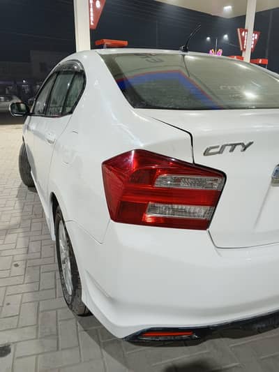 Honda city 2015 aspire 1.5 manual