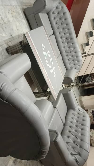 sofa set with wood table, good condition