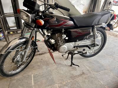 Honda CG 125-| Year 2024 |Call + WhatsApp 0305-3639816