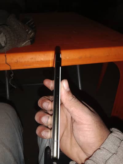 6 128 h  03701776368