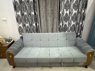 Sofa Comebed & Curtains