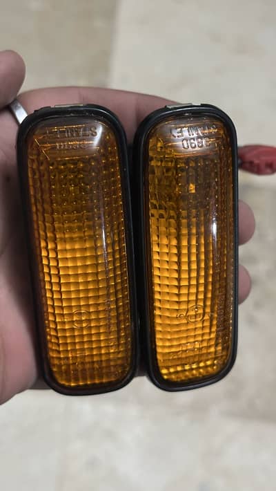 Civic 2000 Fender Markers