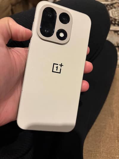 OnePlus 15  16 GB ram 512 GB  Non PTA  Brand New