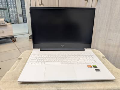 HP Victus / LOQ / RTX - Gaming Laptop - gaming laptop house