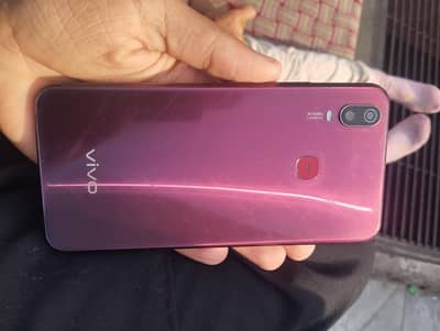 Vivo y11 only mobile hai