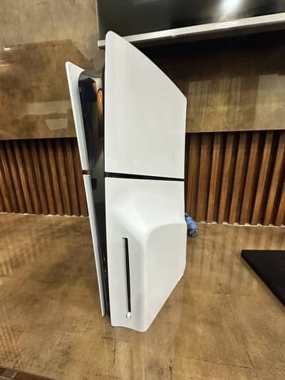 Rarely used PS5 Standard Edition