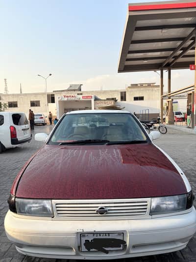 Nissan sunny 1992 model  All Punjab (Lahore) Number