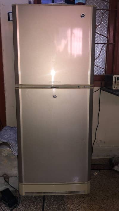 PEL REFRIGERATOR MODEL 2350