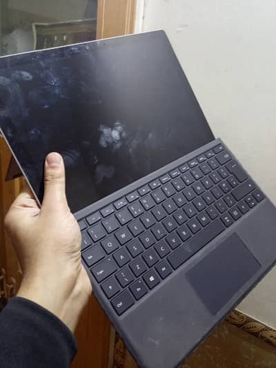 MICROSOFT SURFACE PRO 7 i5 10Th GENERATION 8GB/256GBSSD first read add