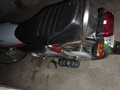 بائیک فار سیل کرنا ہے جس بھائی نے بھی لینا ہو رابطہ کریں ہم     0345