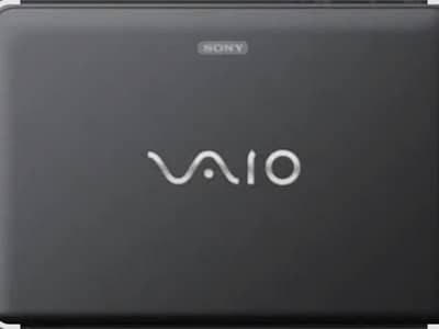 Sony VAIO (CORE :i5) Laptop