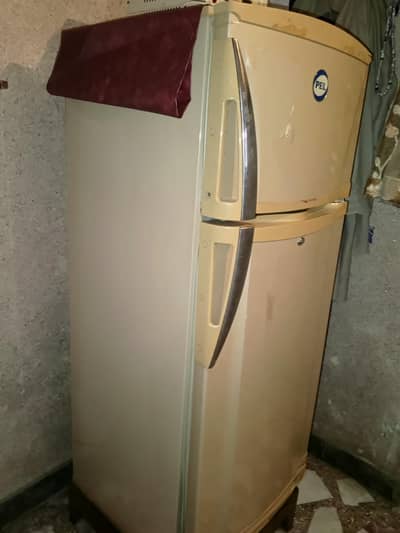 Refrigerator for sale