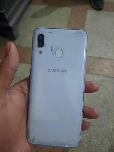 samsung a30 4/64 exchange possible