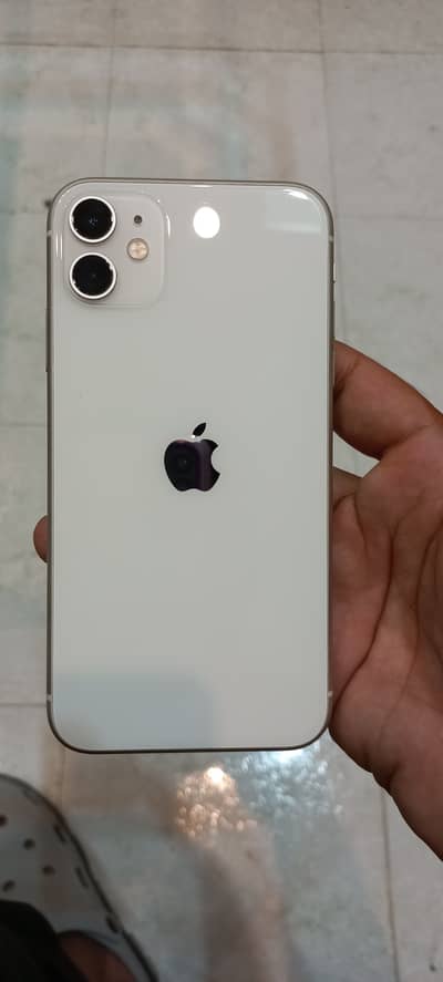 iphone 11 Dual Sim PTA Approved Water Pack 64GB only Mobile