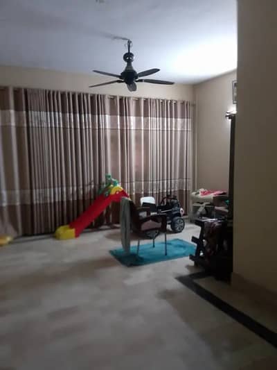 4 BED LOUNGE PORTION FOR RENT IN GULSHAN E IQBAL BLOCK 13d3