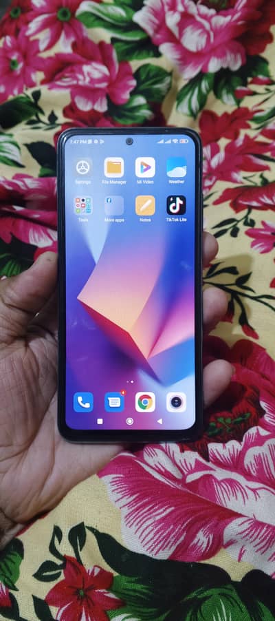 Redme Note 10  RAM 4.128. mebry