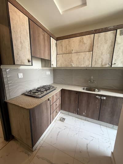 g-13/2 upper portion for Rent 10 marla