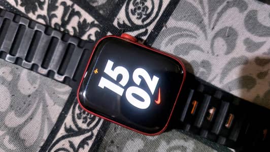 series 6 44mm health 80%