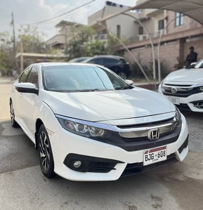 Honda Civic 2017 UG