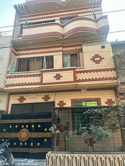 5 Marla Beautiful Triple Storey House Urgent For Sale Prime Location In Sabzazar
