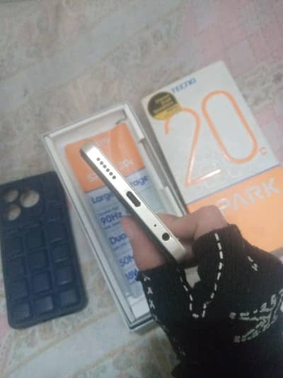 Tecno Spark 20C ( 8 / 128 ) Condition 10/10