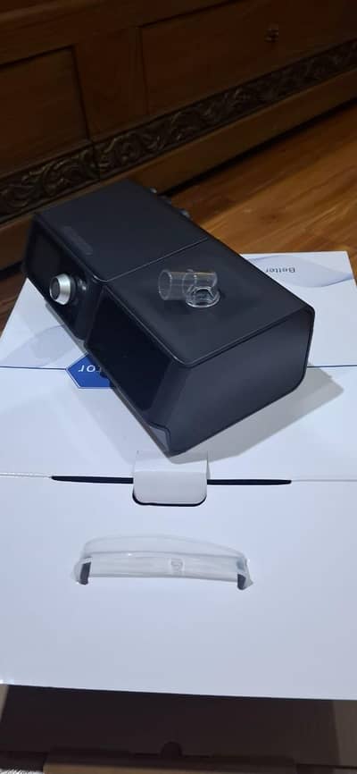 Non invasive ventilator