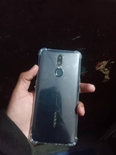 OPPO F11 8/256 NEW CONDITION