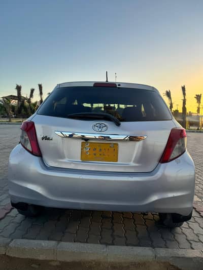 Toyota vitz 2012/2016