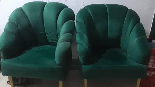 2 chair for sall bast condition