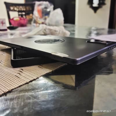 Lenovo LegionY700 120FPS Tablet in mint condition for sale in low cost