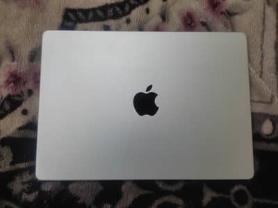 MacBook Pro M1 Pro 2021 16/512 GB