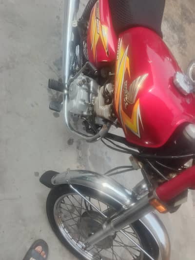 Honda 125 all Punjab nbr good condition documents complete