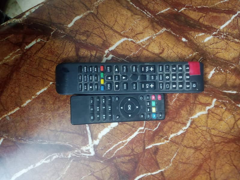 32 Inches Tv Black Lcd 1