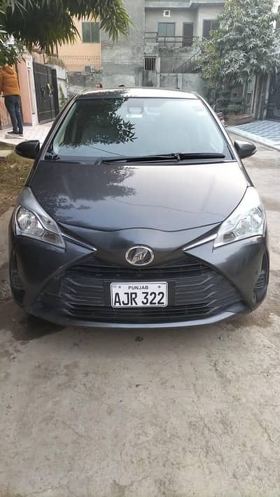 Toyota Vitz like new