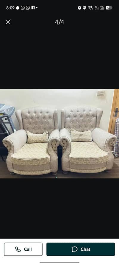7seatr sofaset look likr new . . . . 7seatr sofa